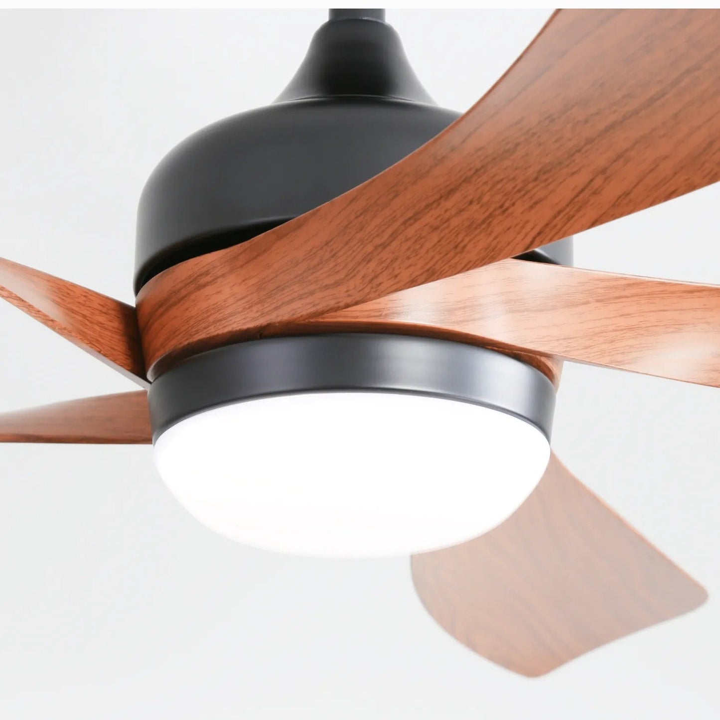 Moderner ABS-Deckenventilator mit Licht 52 Zoll