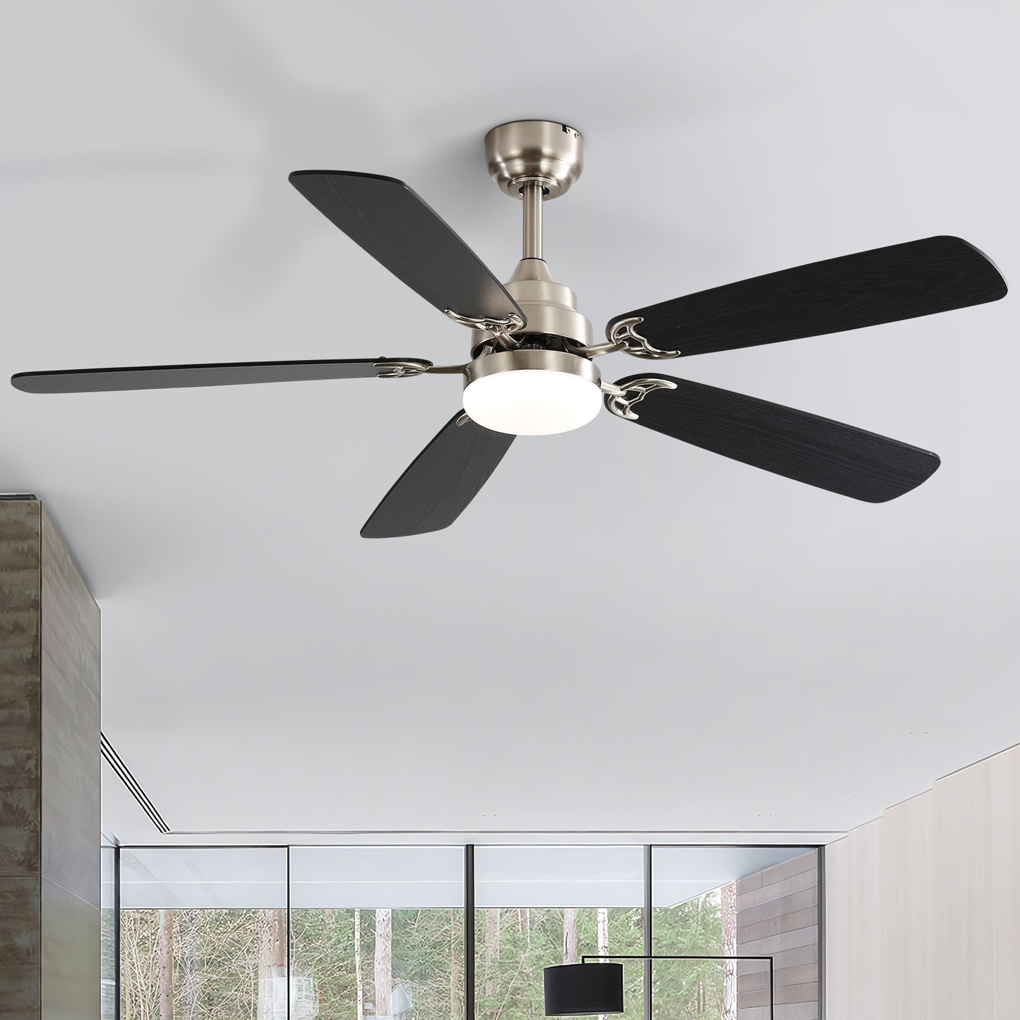 Takfläkt i modern stil med lampa, 52 tum, svart och bruna blad 